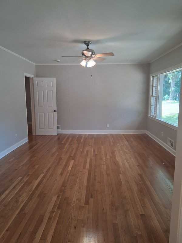2122 Kimberly Rd Sw - Photo 7 of 10