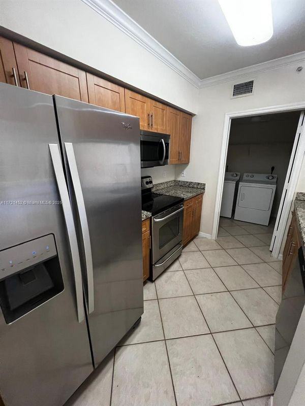 6482 Emerald Dunes Dr ##215 - Photo 4 of 9