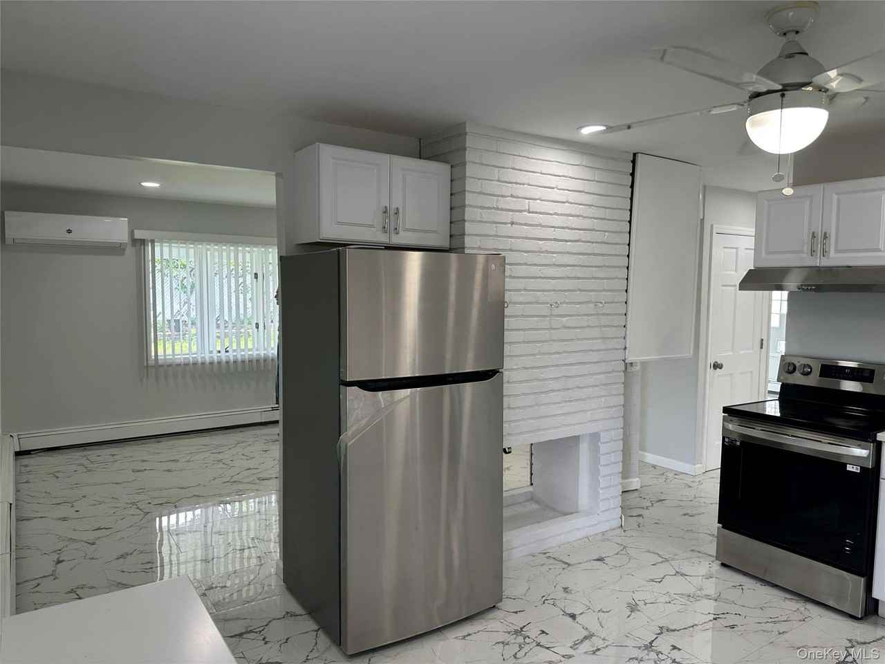 173 Bloomingdale Rd - Photo 2 of 26