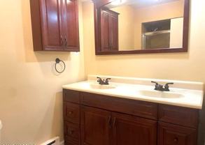 140 Amberly Dr - Photo 1 of 1