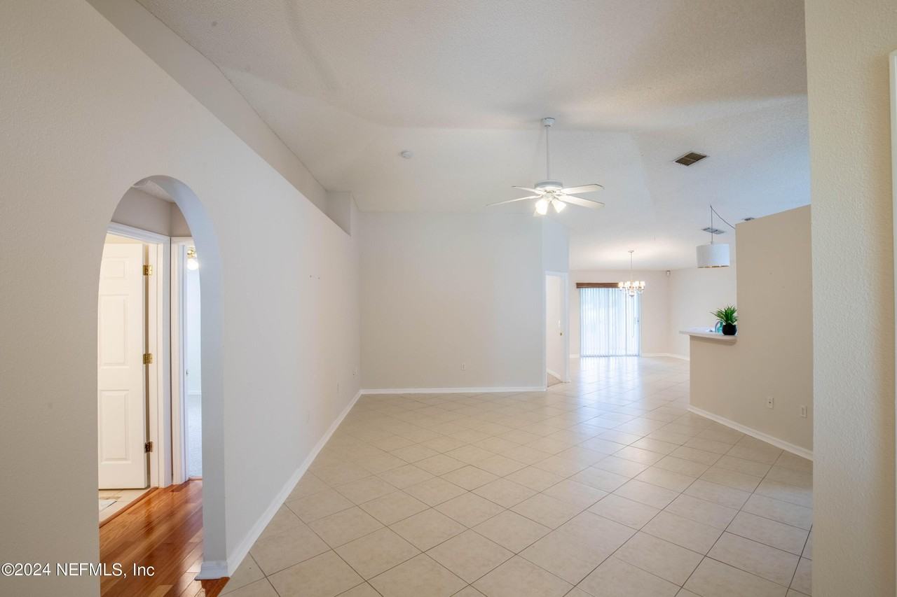 3158 Ash Harbor Dr E - Photo 3 of 49