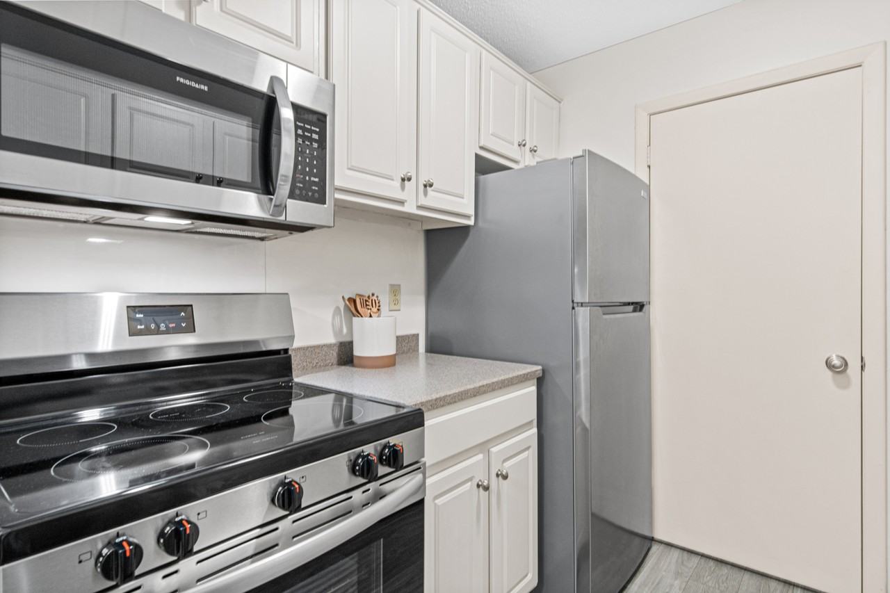 The Bosk Apartment Homes - Photo 3 of 28