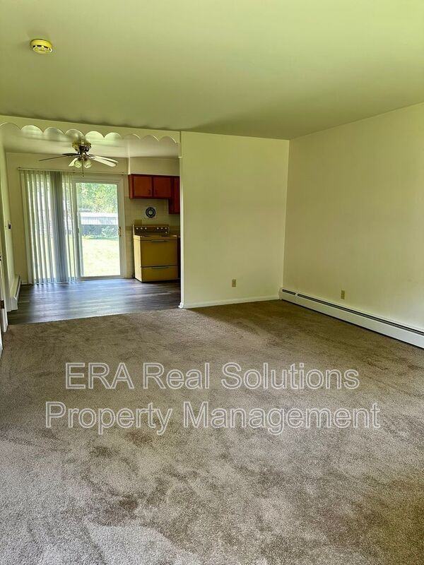 229 Rockaway Ave #4 - Photo 3 of 14