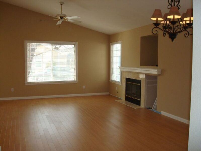 6777 Alamar Way - Photo 3 of 10