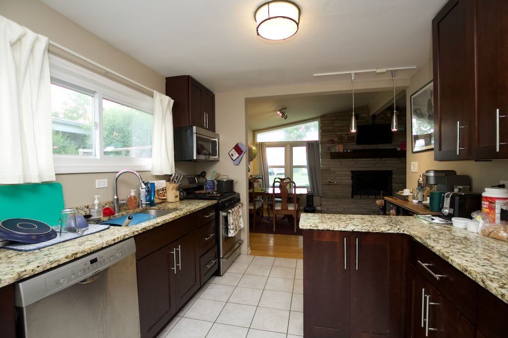 55 E Jeffery Ave #SFH - Photo 5 of 21