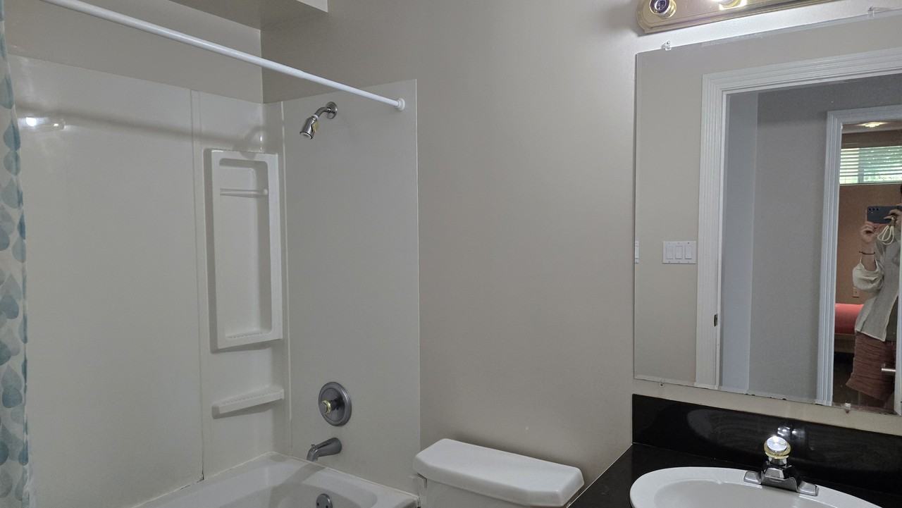 8125 McGregor Avenue - Photo 6 of 7