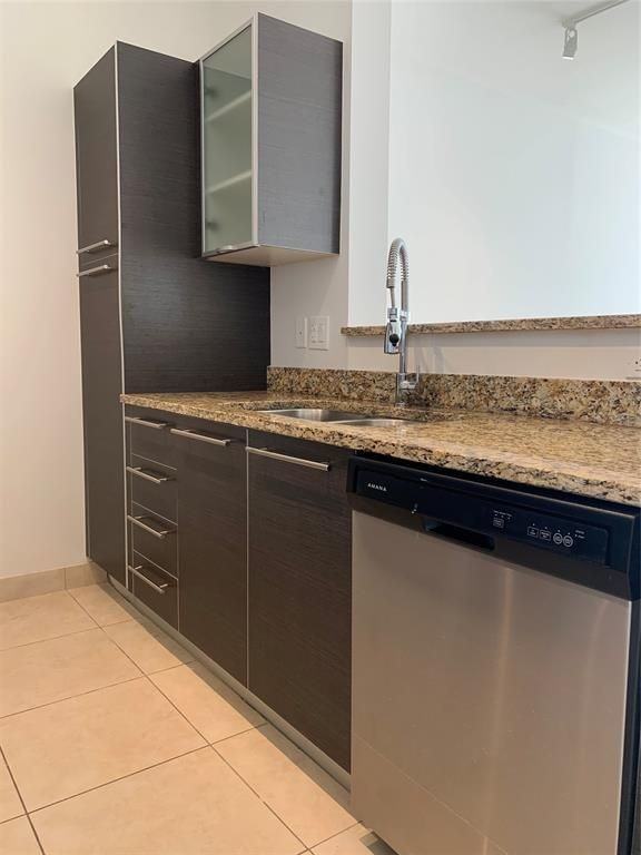 550 Okeechobee Blvd ##724 - Photo 7 of 13