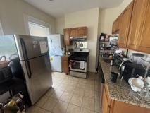 230 Roxbury St #4 - Photo 1 of 1