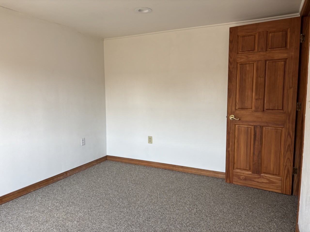 1703 26th St - Photo 7 of 10