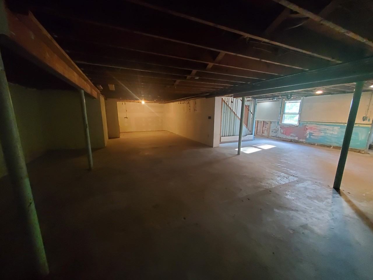 36 N Maple St #NA - Photo 2 of 16