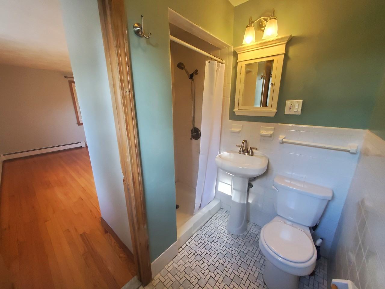 36 N Maple St #NA - Photo 4 of 16