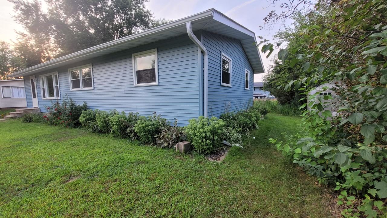 2212 Bartlett Ave #NA - Photo 3 of 13