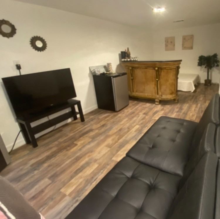 102 Lamplighter Rd #1 - Photo 3 of 4