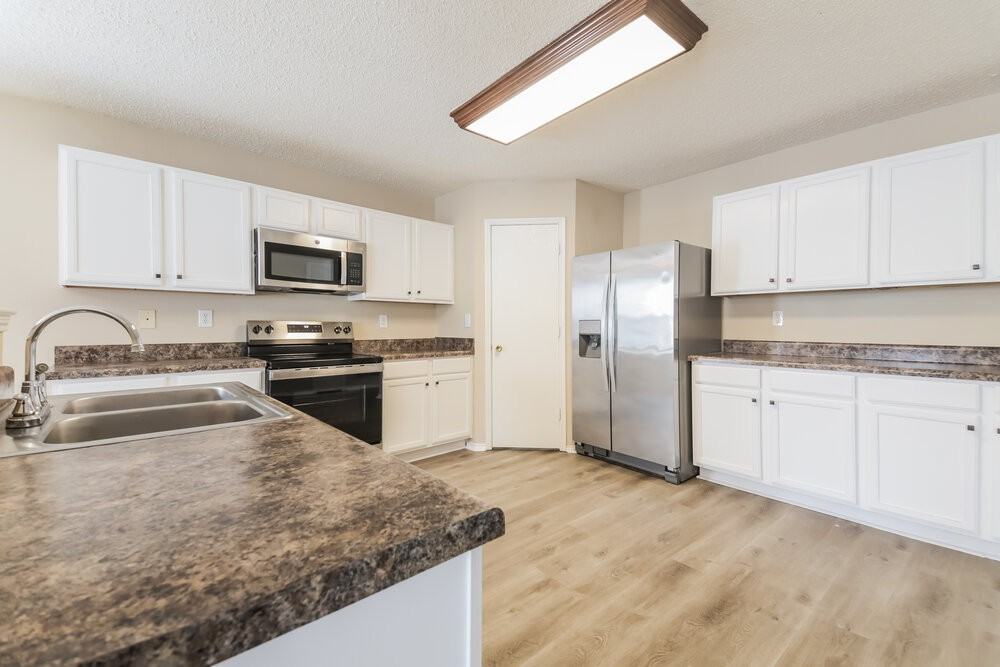 2536 Timberbrook Trl - Photo 7 of 17