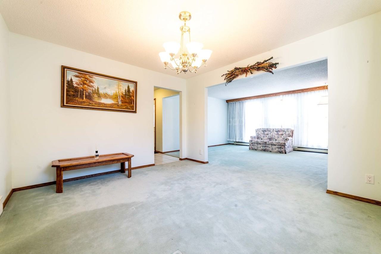 5644 Dalhousie Dr Nw #1 - Photo 3 of 50