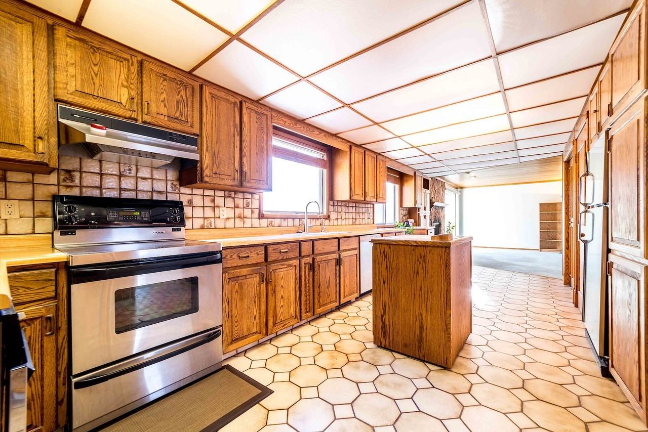 5644 Dalhousie Dr Nw #1 - Photo 6 of 50