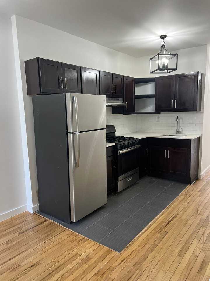 2409 Tilden Avenue #1L - Photo 5 of 8