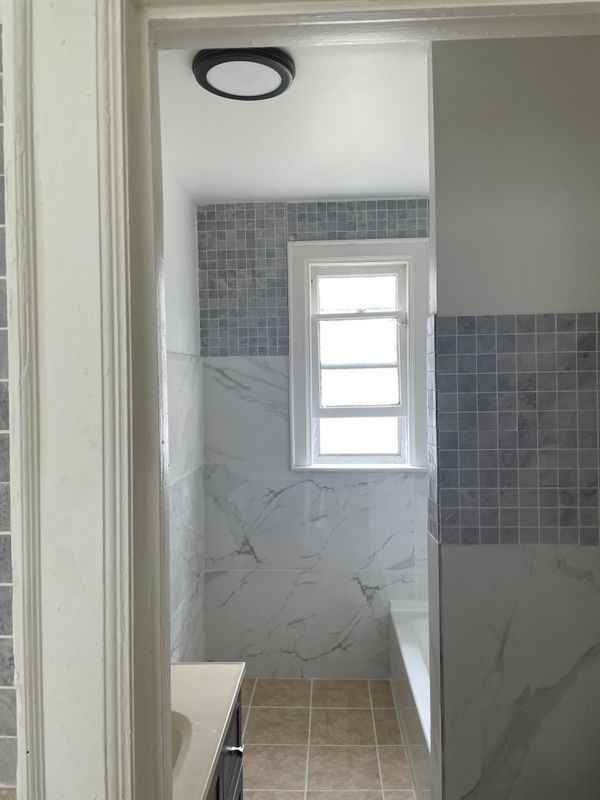 112 Goembel Ave - Photo 2 of 3