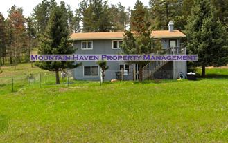836 Sleepy Hollow Dr #B - Photo 1 of 1