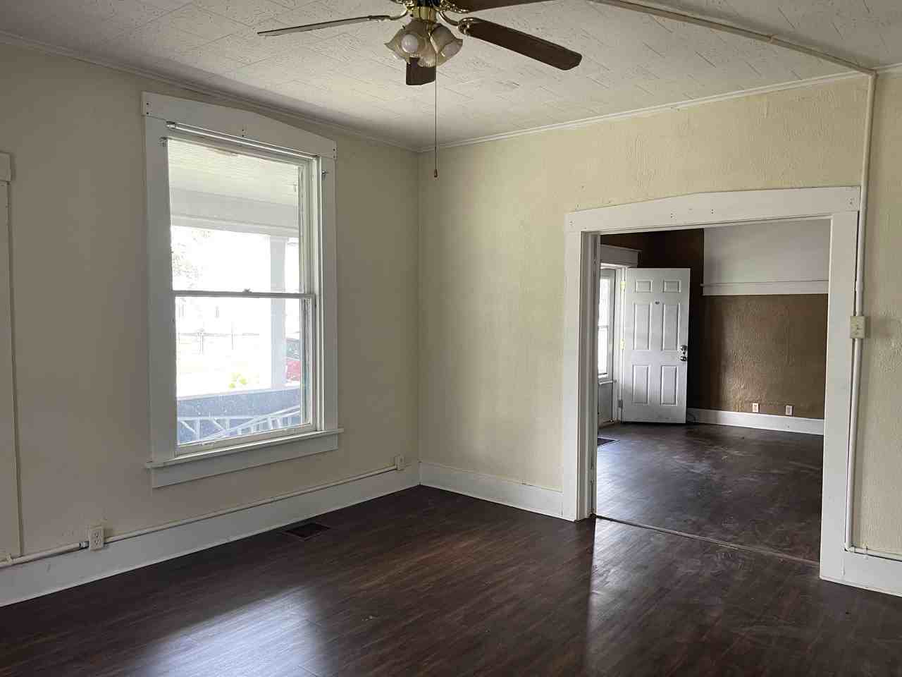 707 S 17th St #4 - Photo 2 of 4