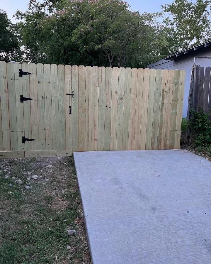 1031 Elmwood Ave #NA - Photo 3 of 7