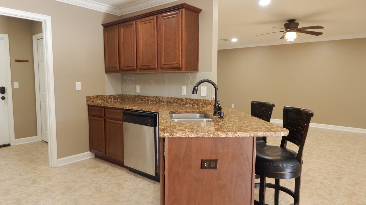 65 10th St #NA - Photo 5 of 25
