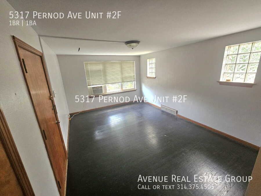 5317 Pernod Ave - Photo 2 of 7