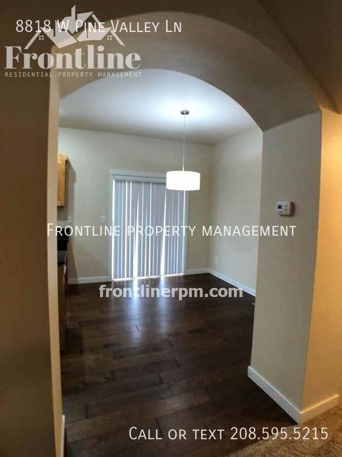 8818 West Pine Valley Lane - Photo 5 of 14