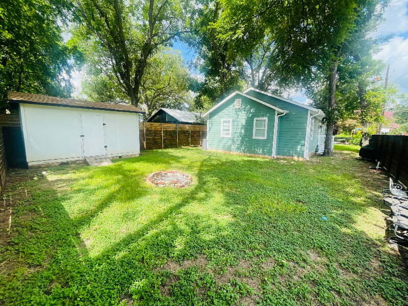 79 Julius St - Photo 3 of 16