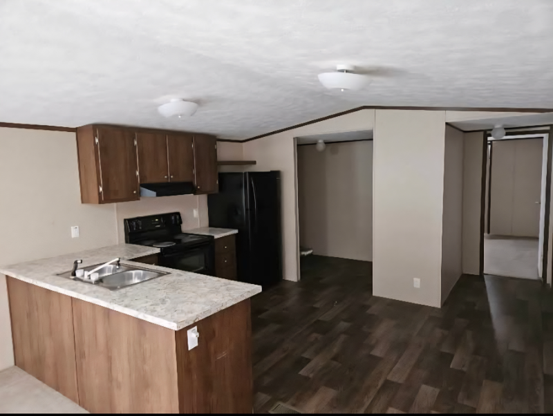 102 Bentwood Trl - Photo 3 of 11