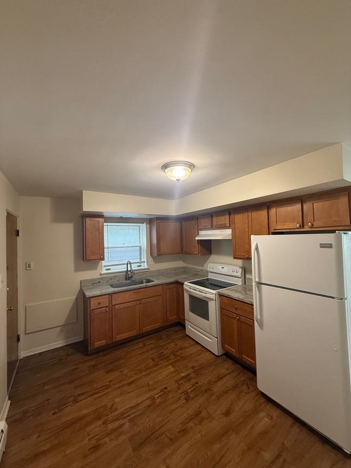 1246 South 57th NEW NEW - Photo 2 of 9