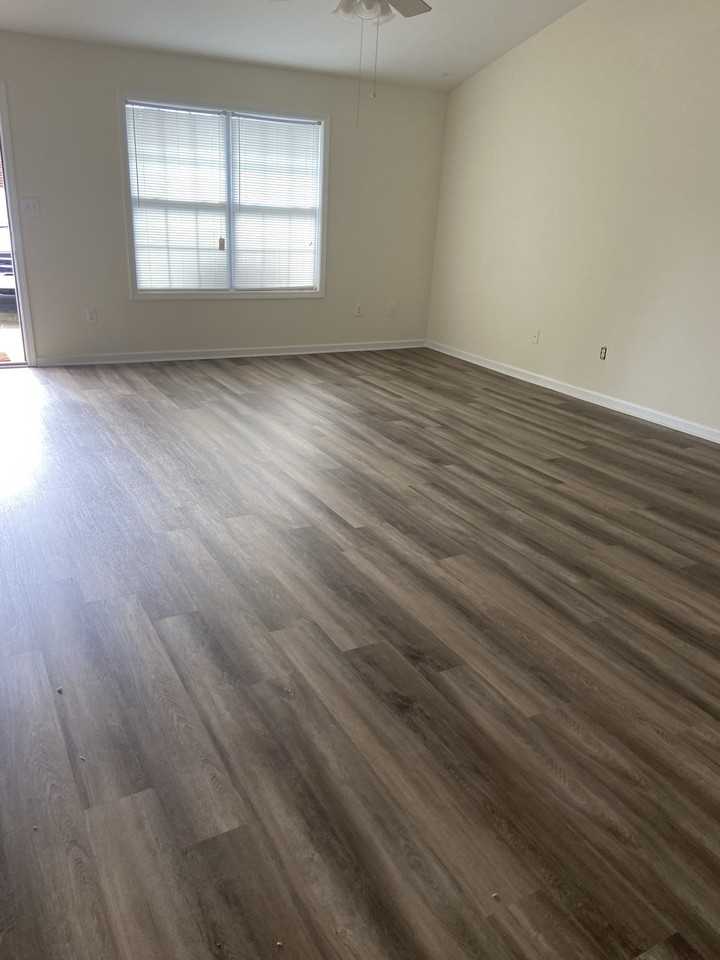 13 Freedom Point Rd - Photo 2 of 7
