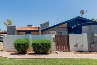 712 N Santa Barbara #16 - Photo 1 of 1