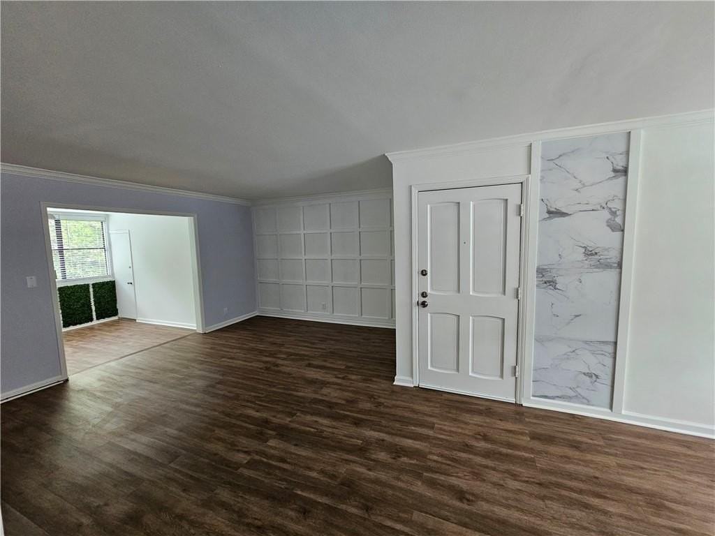 173 Amherst Pl Nw - Photo 2 of 45