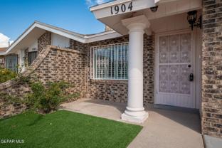 1904 Estrada Dr - Photo 1 of 1