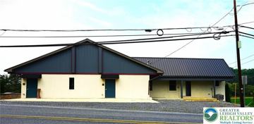 featured image of 335 Walnut Dr Unit 1 #1