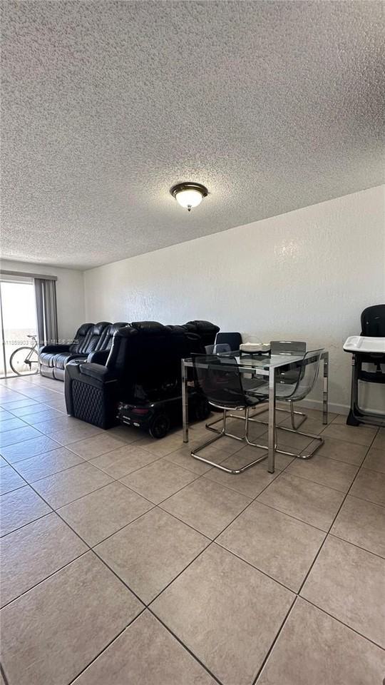 6060 W 21st Ct #604 - Photo 4 of 17