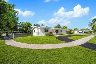 5991 Nw 14th Pl - Photo 1 of 1