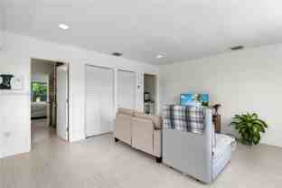 9981 Sw 13th Ter #9981 - Photo 1 of 1