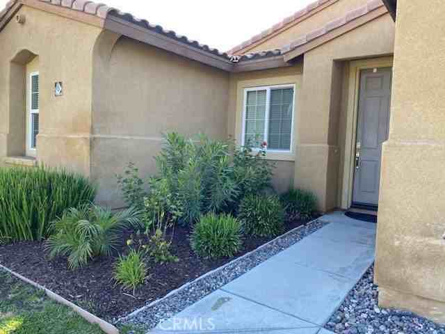 16965 Spring Canyon Pl - Photo 2 of 8