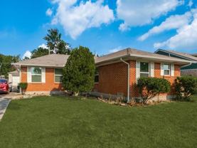 328 La Salle Dr - Photo 1 of 1