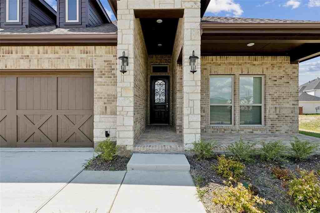 2540 Baypoint Dr - Photo 6 of 34