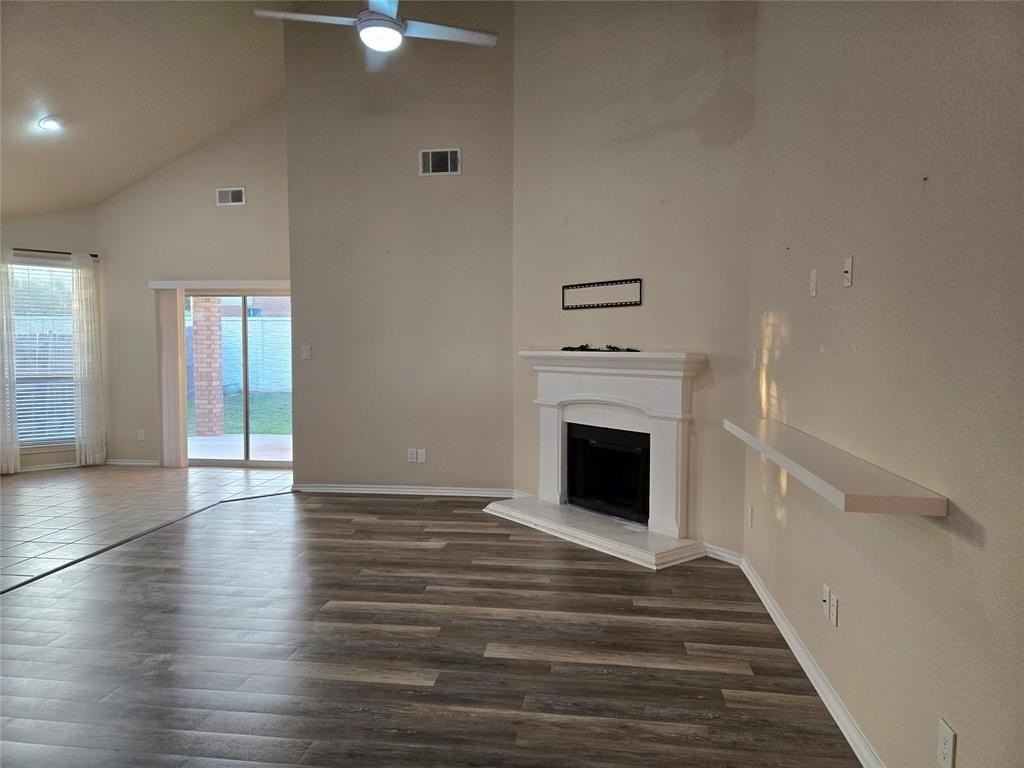 624 Caravan Dr - Photo 6 of 26