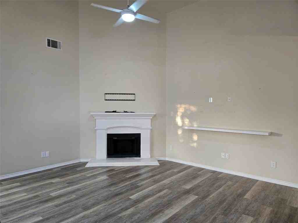 624 Caravan Dr - Photo 7 of 26