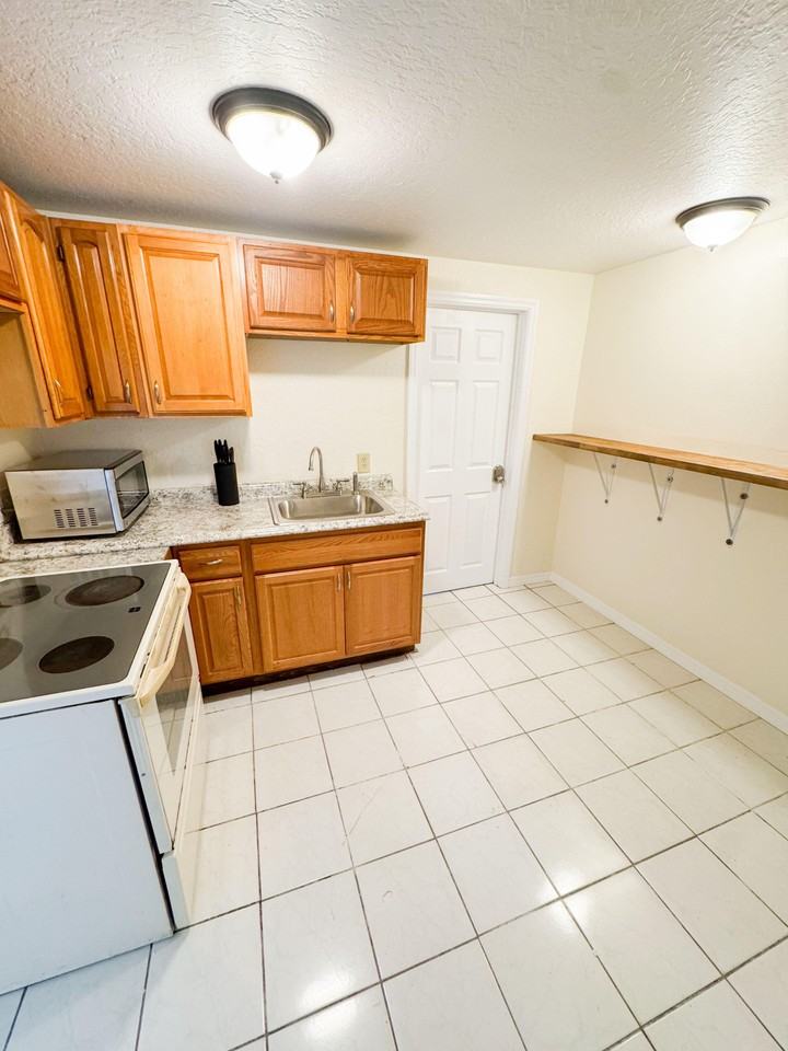 116th Ave - Photo 5 of 12