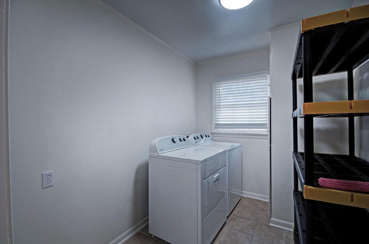 Sunnyvale Dr - Photo 7 of 22