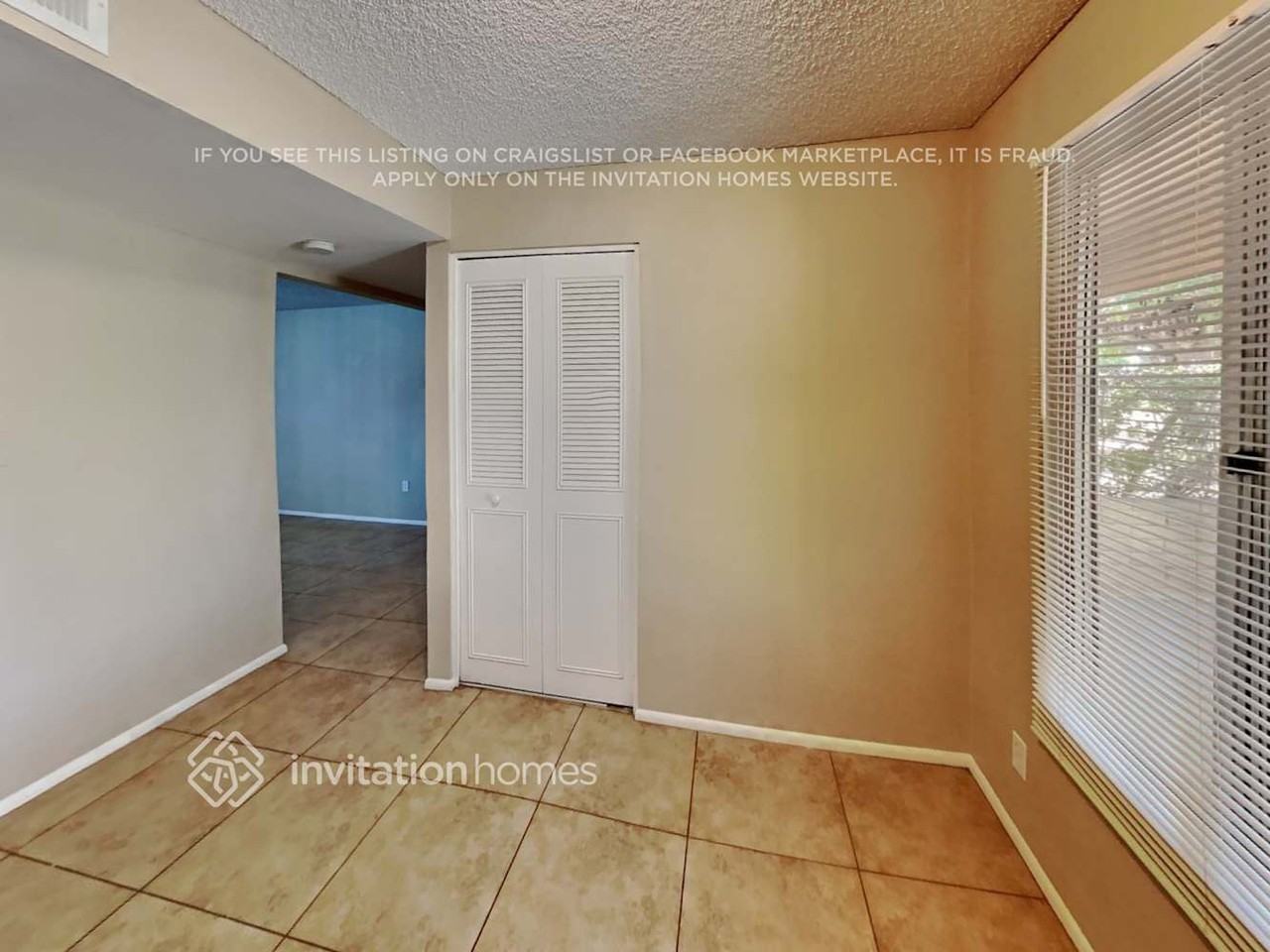 3720 West Purdue Avenue - Photo 6 of 21