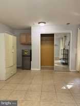 7906 Ashford Blvd - Photo 1 of 1