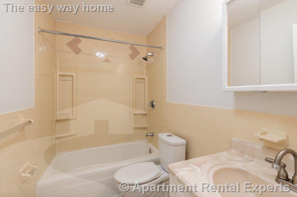 162 Summer St #15 - Photo 5 of 5
