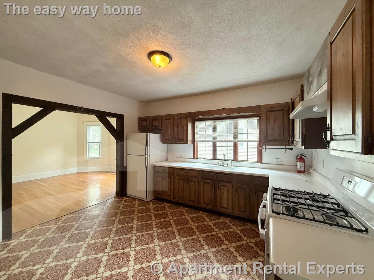 186 Powder House Blvd #2 - Photo 2 of 15